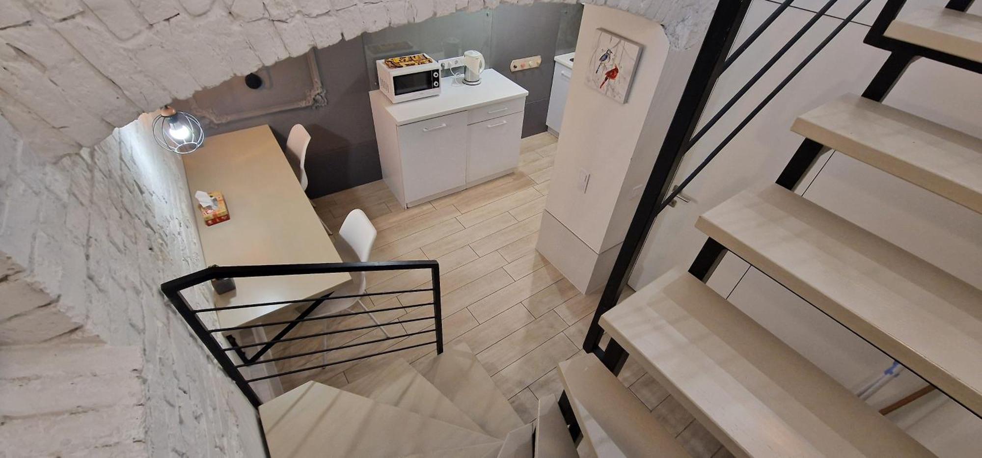 Чорно -Білий Люкс В Центрі Apartment Lviv Ngoại thất bức ảnh